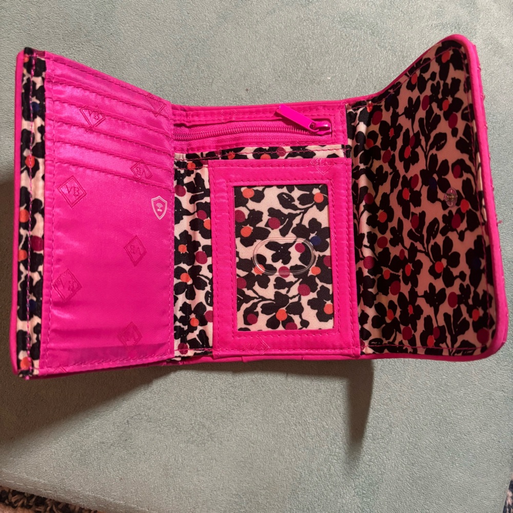 Vera Bradley Trifold Wallet RFID
